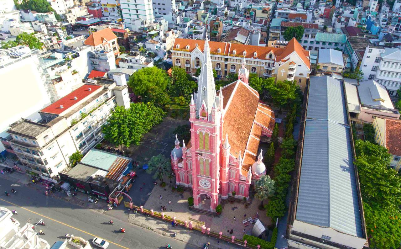 The Nguyens Cafe - Pink Church View Ho Chi Minh-byen Eksteriør bilde